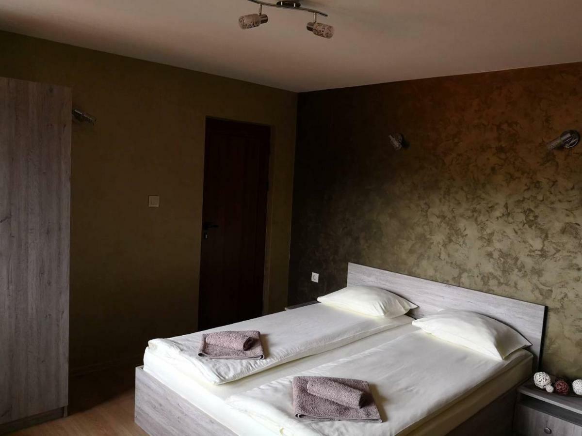 Yurukovata kashta Hotel Koprivshtitsa Eksteriør billede