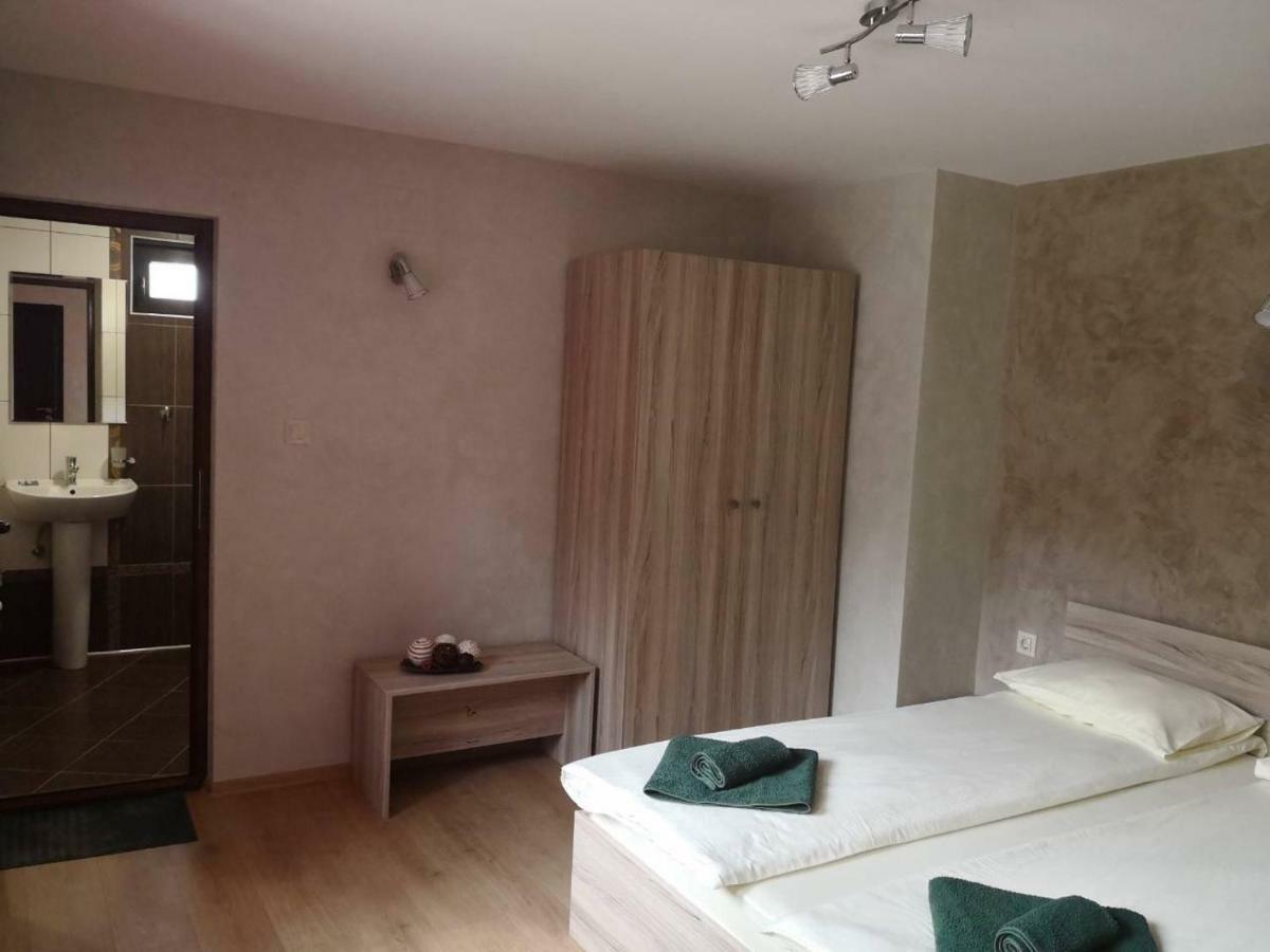 Yurukovata kashta Hotel Koprivshtitsa Eksteriør billede